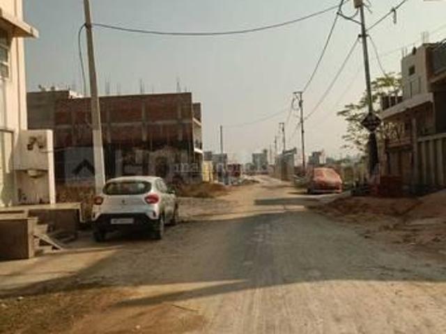 Residential Plot in Sector 112 for resale Noida. The reference number is 19914806