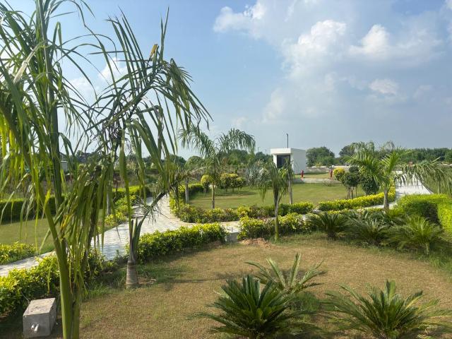 Residential Plot in Sector 114 for resale Faridabad. The reference number is 21143389