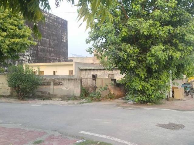 Residential Plot in Sector 116 for resale Noida. The reference number is 20628527
