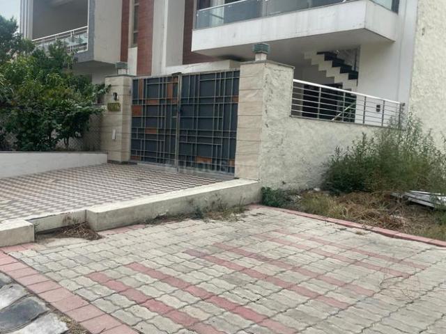 Residential Plot in Sector 118 for resale Mohali. The reference number is 20941261