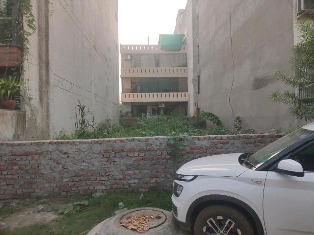 Residential Plot in Sector 11 for resale Faridabad. The reference number is 21014915