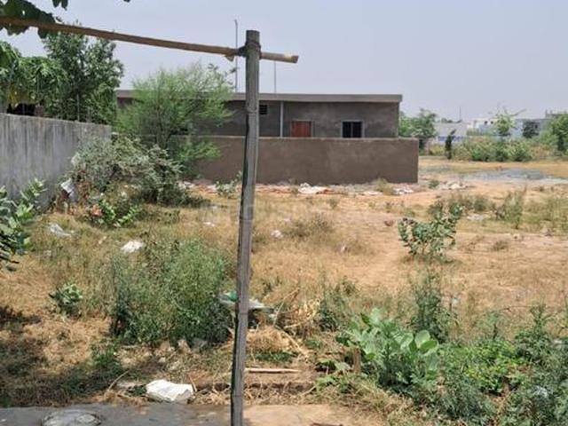 Residential Plot in Sector 122 for resale Noida. The reference number is 20464011