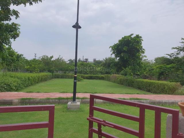 Residential Plot in Sector 122 for resale Noida. The reference number is 20630085