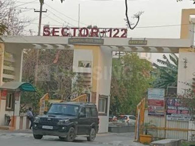 Residential Plot in Sector 122 for resale Noida. The reference number is 20899938
