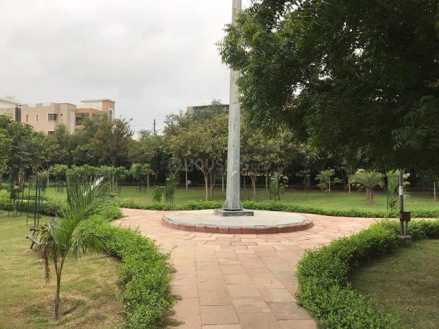 Residential Plot in Sector 122 for resale Noida. The reference number is 20811455
