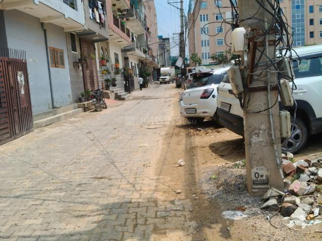 Residential Plot in Sector 12 for resale Gurgaon. The reference number is 20999017