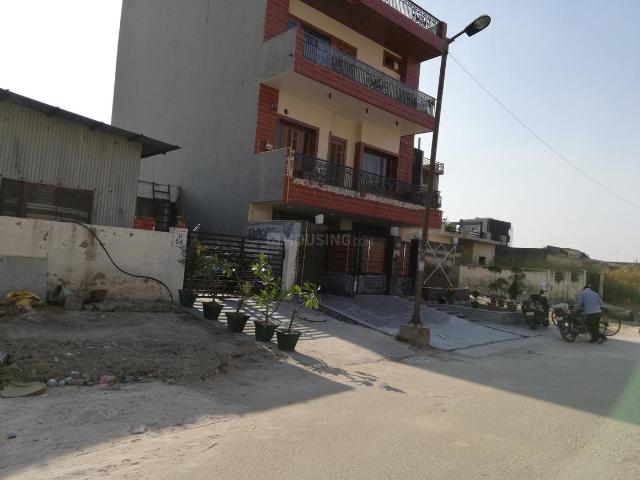 Residential Plot in Sector 133 for resale Noida. The reference number is 19888193