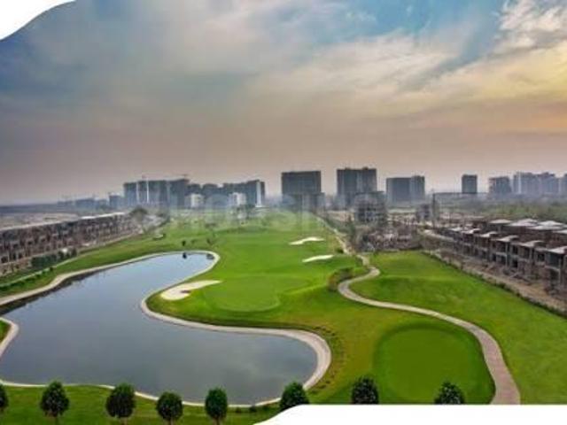 Residential Plot in Sector 133 for resale Noida. The reference number is 20580769