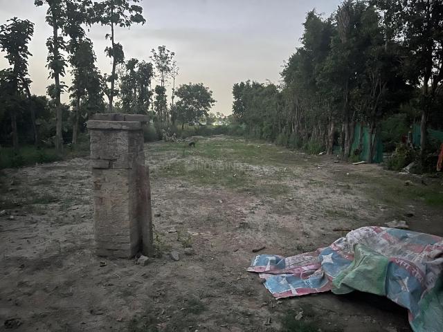 Residential Plot in Sector 135 for resale Noida. The reference number is 17880226