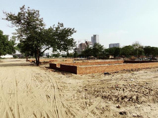 Residential Plot in Sector 138 for resale Noida. The reference number is 20571270