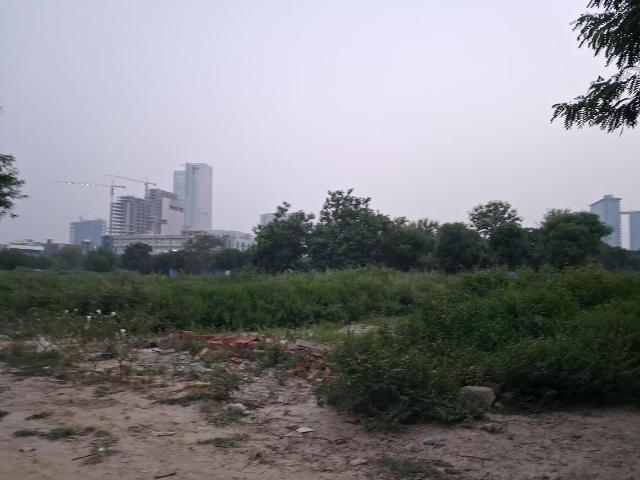 Residential Plot in Sector 138 for resale Noida. The reference number is 21160120