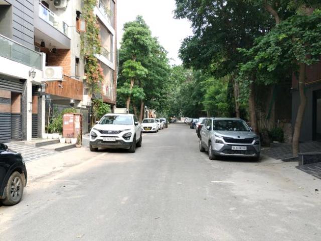 Residential Plot in Sector 17 Dwarka for resale New Delhi. The reference number is 20606273