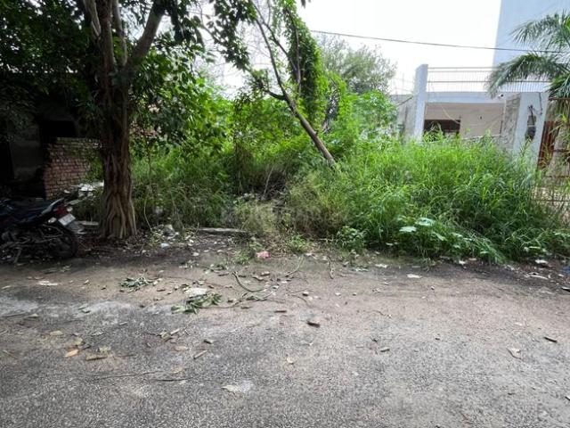 Residential Plot in Sector 17 Dwarka for resale New Delhi. The reference number is 21037535