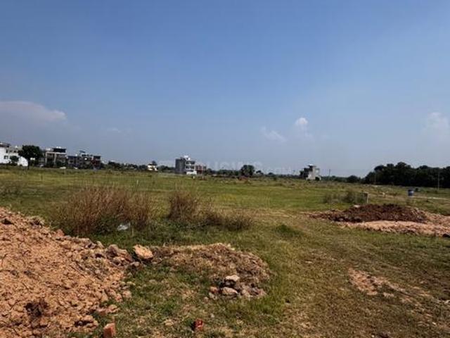 Residential Plot in Sector 17 for resale Chandigarh. The reference number is 20726271
