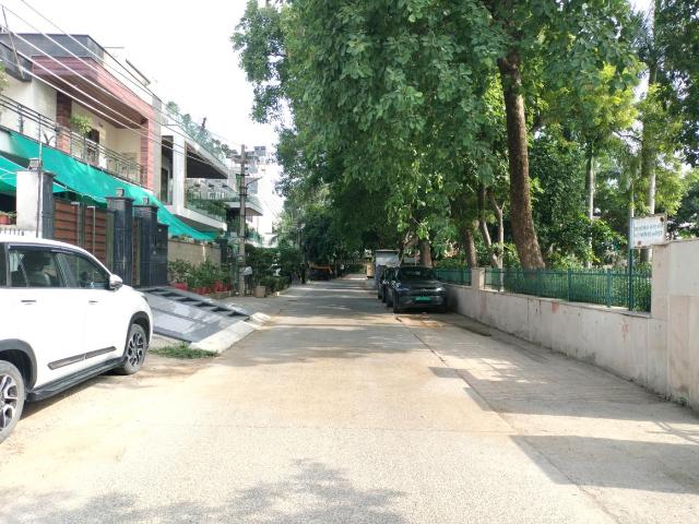 Residential Plot in Sector 17 for resale Faridabad. The reference number is 20597279