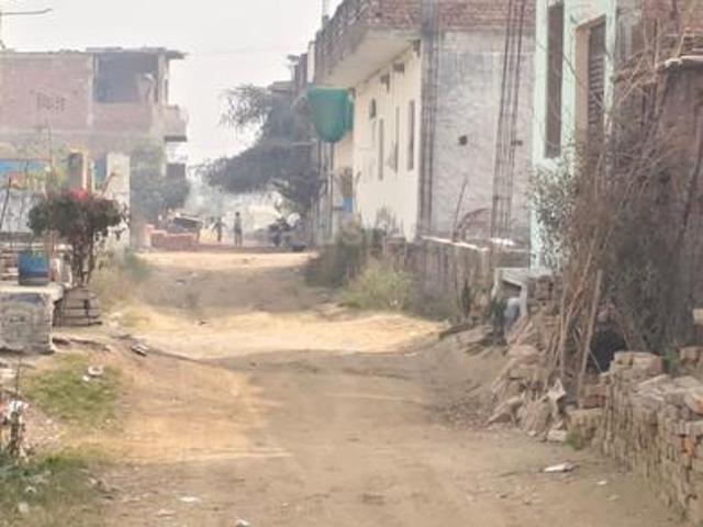 Residential Plot in Sector 143 for resale Noida. The reference number is 20164273