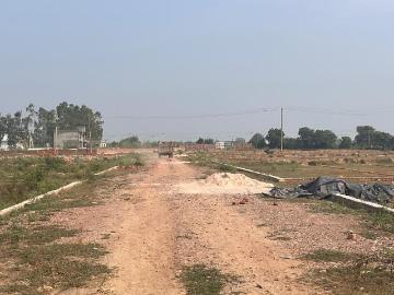 Residential Plot in Sector 143 for resale Noida. The reference number is 20545140