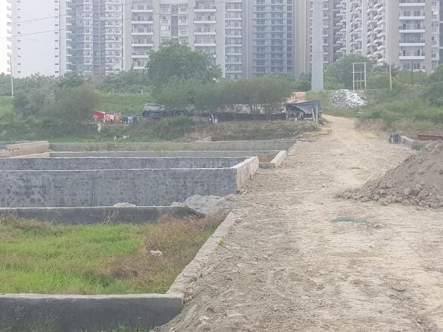 Residential Plot in Sector 144 for resale Noida. The reference number is 5252440