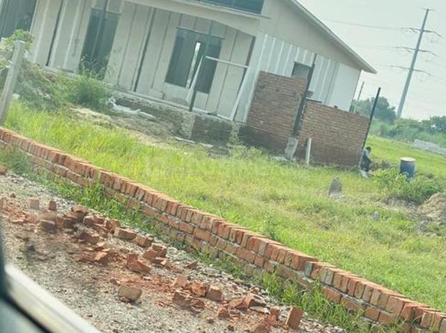Residential Plot in Sector 148 for resale Noida. The reference number is 21200285