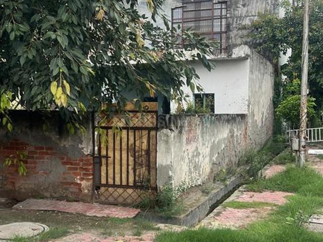Residential Plot in Sector 14 for resale Noida. The reference number is 17918264