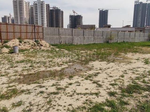 Residential Plot in Sector 150 for resale Noida. The reference number is 8725144