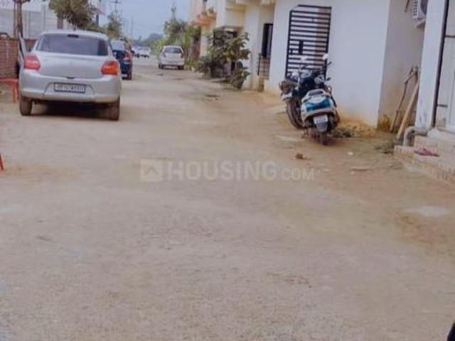 Residential Plot in Sector 156 for resale Noida. The reference number is 20606694