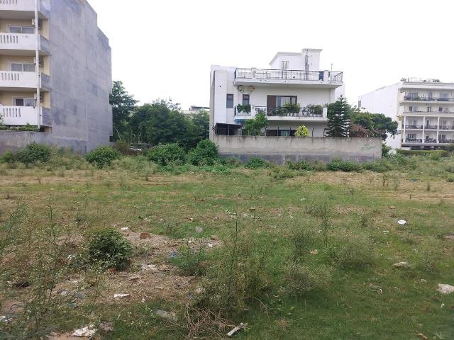 Residential Plot in Sector 15 for resale Gurgaon. The reference number is 16627716