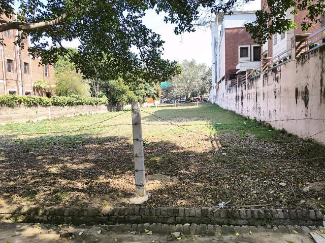 Residential Plot in Sector 15 for resale Gurgaon. The reference number is 19253441