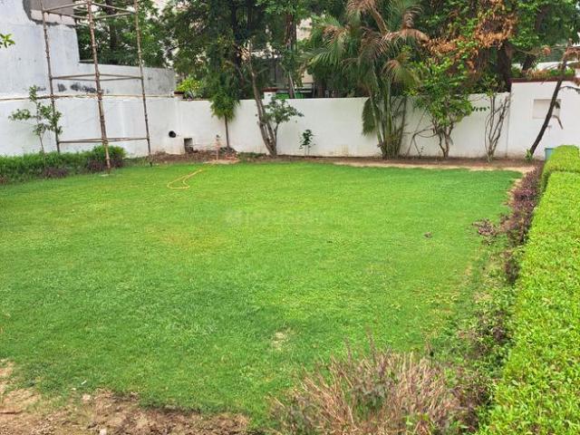 Residential Plot in Sector 15A for resale Noida. The reference number is 16899140