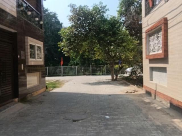 Residential Plot in Sector 18 for resale Gurgaon. The reference number is 14093450