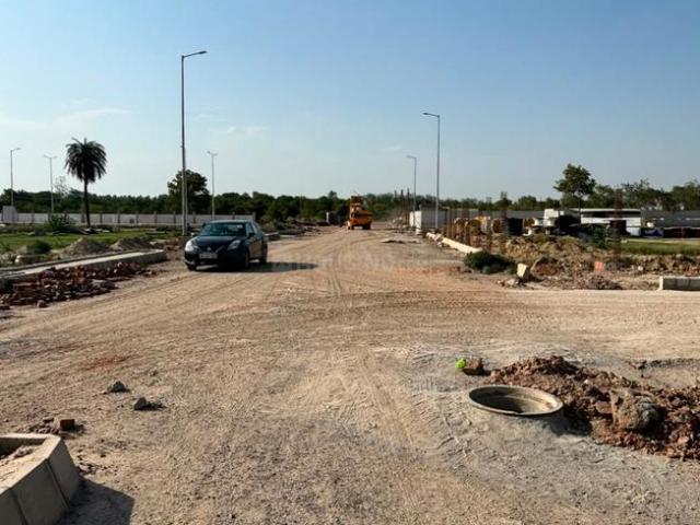 Residential Plot in Sector 22 for resale Noida. The reference number is 20606473
