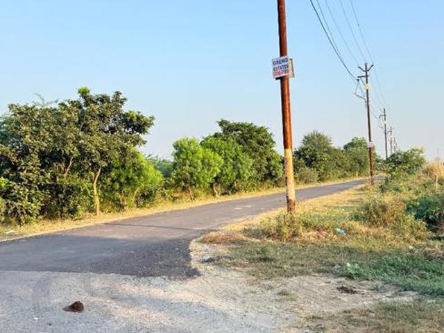 Residential Plot in Sector 25 YEIDA for resale Greater Noida. The reference number is 19089966