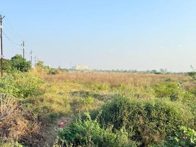 Residential Plot in Sector 25 YEIDA for resale Greater Noida. The reference number is 19203448