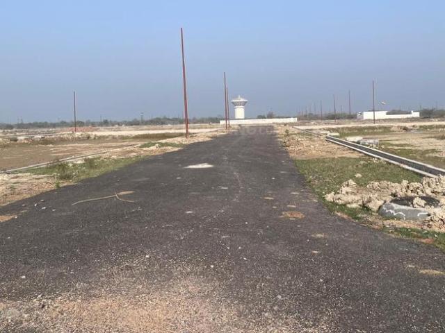 Residential Plot in Sector 25 YEIDA for resale Greater Noida. The reference number is 20666954