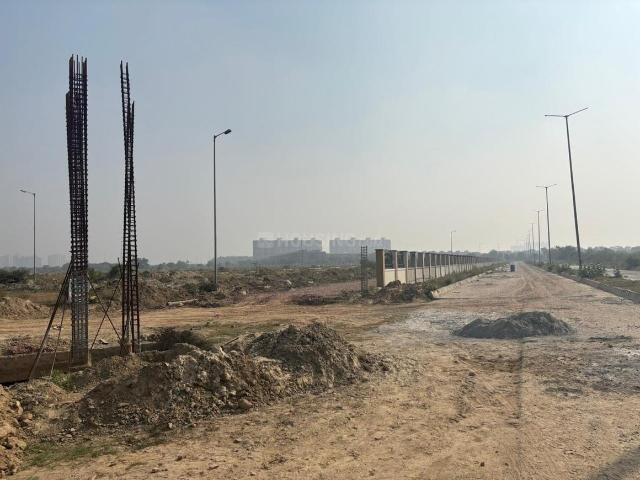 Residential Plot in Sector 25 YEIDA for resale Greater Noida. The reference number is 20006854
