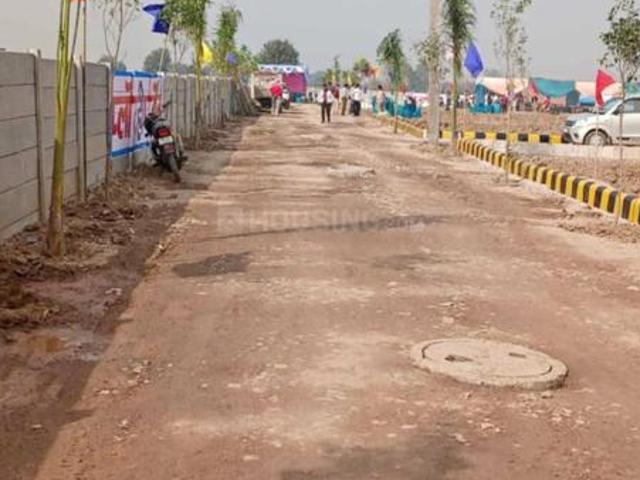 Residential Plot in Sector 25 YEIDA for resale Greater Noida. The reference number is 21225873
