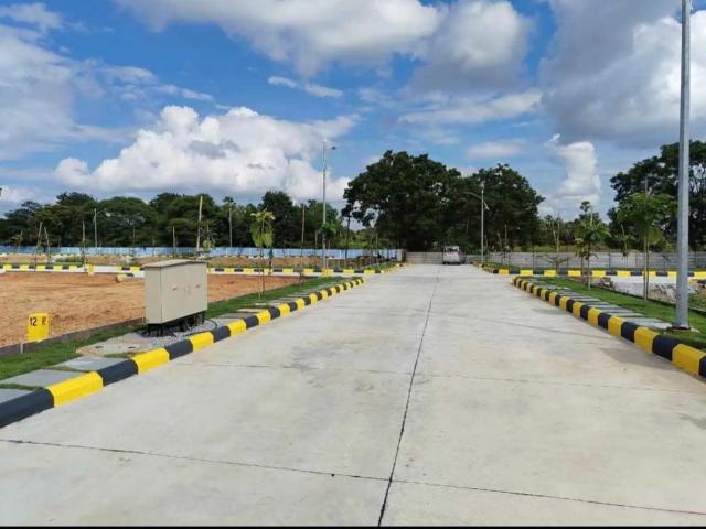 Residential Plot in Sector 25 YEIDA for resale Greater Noida. The reference number is 21251544