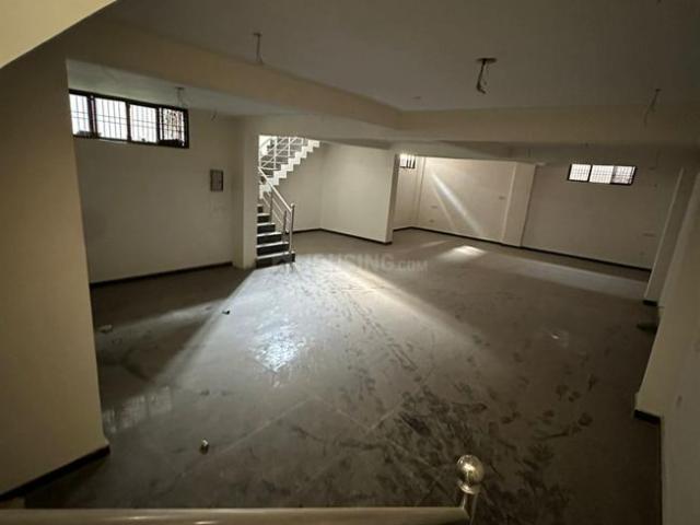 Residential Plot in Sector 25 for resale Noida. The reference number is 21107358