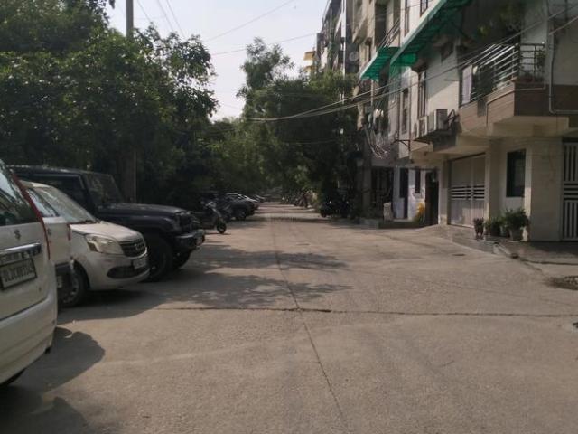 Residential Plot in Sector 25 Rohini for resale New Delhi. The reference number is 20398424