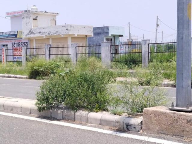 Residential Plot in Sector 29 Rohini for resale New Delhi. The reference number is 17492125