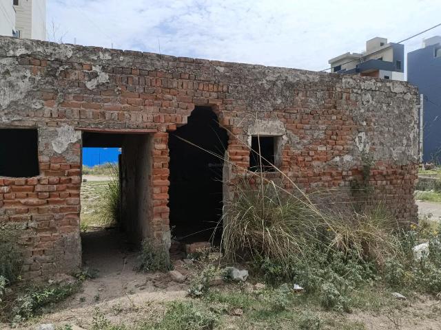 Residential Plot in Sector 29 Rohini for resale New Delhi. The reference number is 20484226