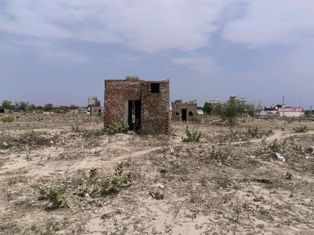 Residential Plot in Sector 30 Rohini for resale New Delhi. The reference number is 20481274