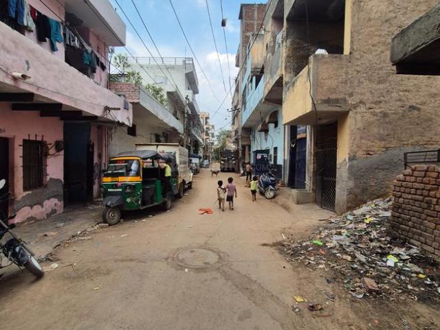 Residential Plot in Sector 37C for resale Gurgaon. The reference number is 20182669