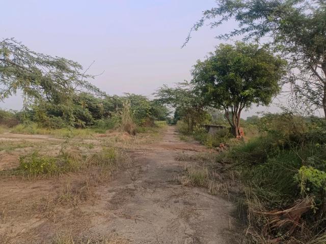 Residential Plot in Sector 34 Rohini for resale New Delhi. The reference number is 19591241