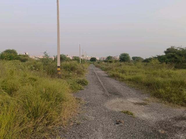Residential Plot in Sector 34 Rohini for resale New Delhi. The reference number is 20803682