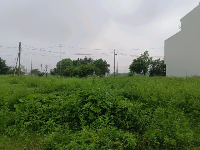 Residential Plot in Puth Khurd for resale New Delhi. The reference number is 20820360