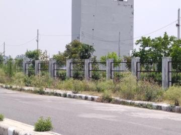 Residential Plot in Sector 36 Rohini for resale New Delhi. The reference number is 8924484