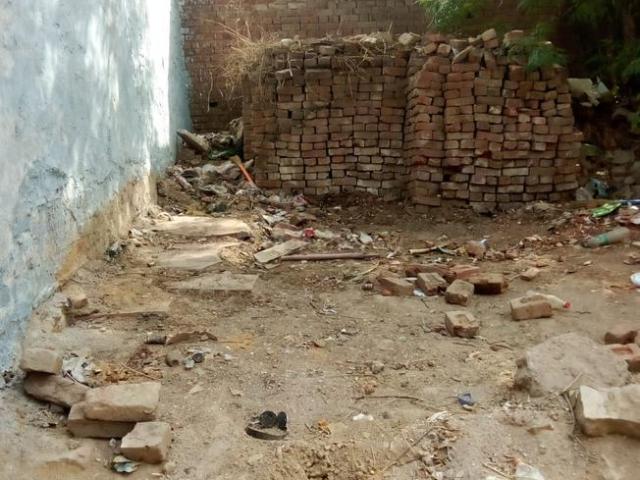 Residential Plot in Sector 39 for resale Gurgaon. The reference number is 17013567