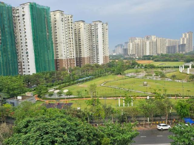 Residential Plot in Sector 3 for resale Noida. The reference number is 20470462
