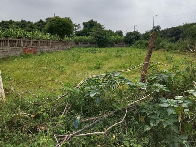 Residential Plot in Sector Xu 2 for resale Greater Noida. The reference number is 15563752